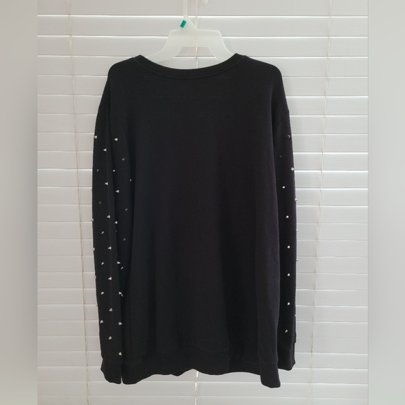 Moon sweater with spikes - Picture 6 of 7